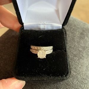 White gold engagement ring and wedding band